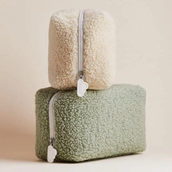 Manufacturers Custom With Logo Soft Cute Small Mini Plush Fluffy Teddy Terry Towel Women Travel Make up Makeup Cosmetic Pouch Bags